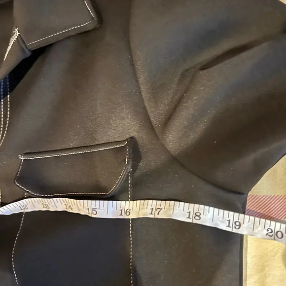 Pretty little thing black white lined button down long sleeve shirt Sz 6 - Picture 7 of 11